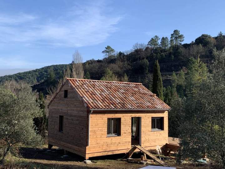 hors d'au hors d air